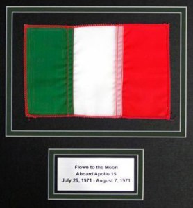 1971_Bandiera Italiana_Luna_Worden_Apollo 15