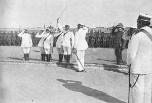 Ammiraglio_Faravelli_e_capitano_Cagni_a_Tripoli